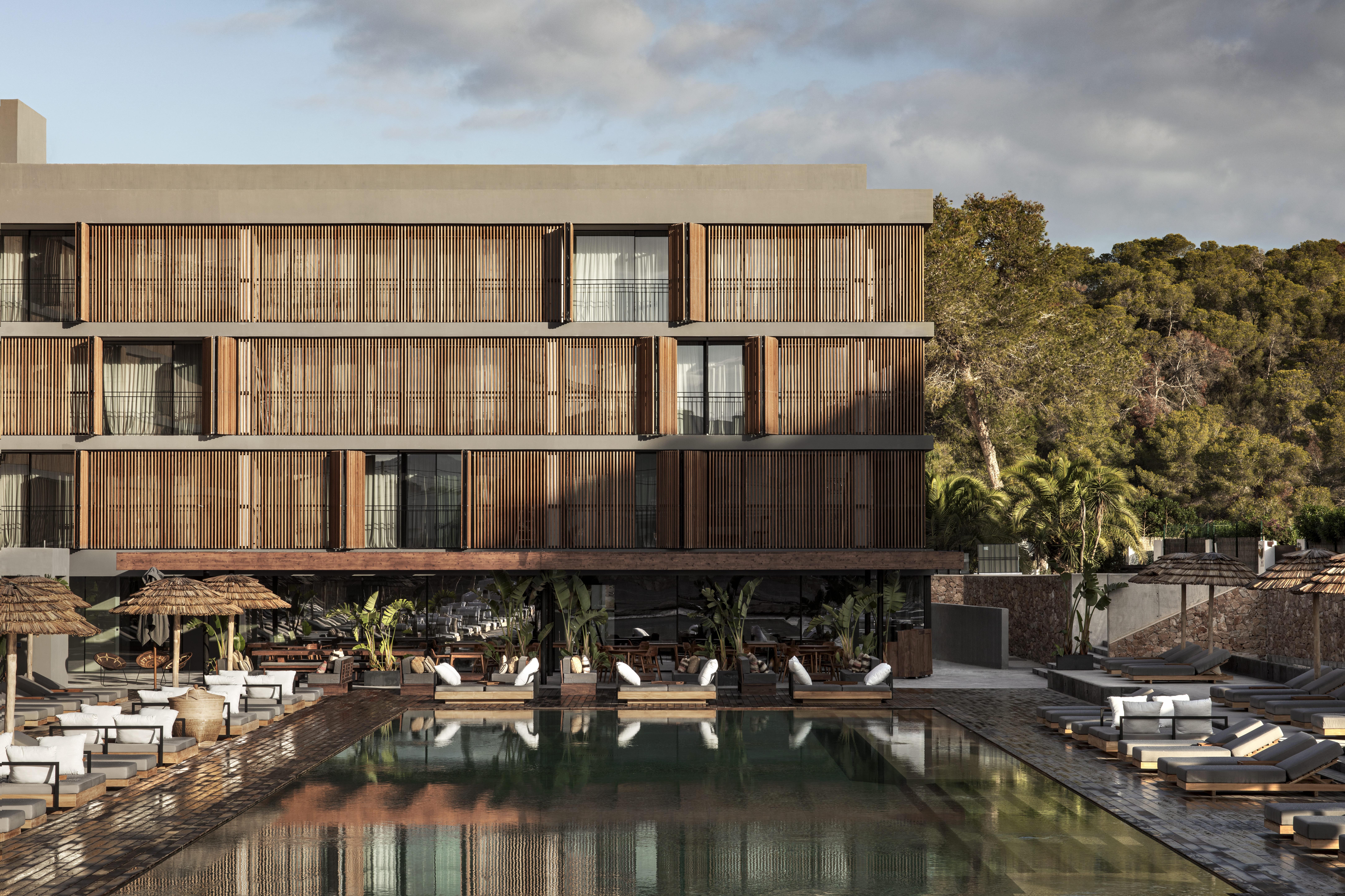 Oku Ibiza (Adults Only) Hotel ซานอันโตนิโอ ภายนอก รูปภาพ The hotel's main building
